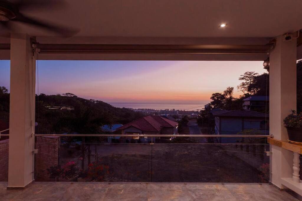 Karon 2 Bedroom Oceanfront With Pool V79 エクステリア 写真